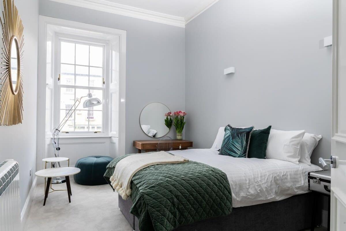 Beautiful 4 Bed Flat In Perfect Central Location Glasgow Extérieur photo