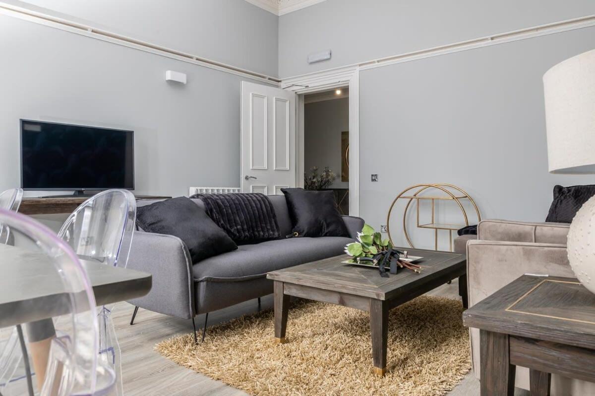 Beautiful 4 Bed Flat In Perfect Central Location Glasgow Extérieur photo